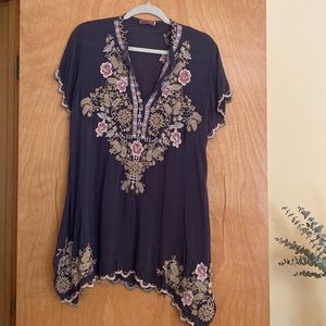 Johnny Was Navy Tunic with beautiful Embroidery details. Great condition